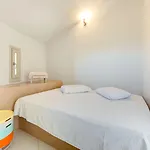 Monolithia Апартаменты Камари