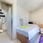 Monolithia Апартаменты Камари
