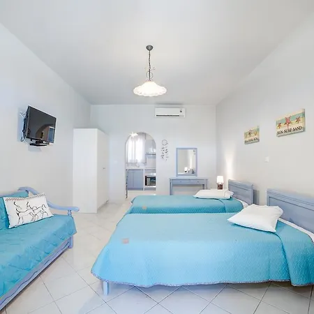 Apartment Monolithia Kamari (Santorini)