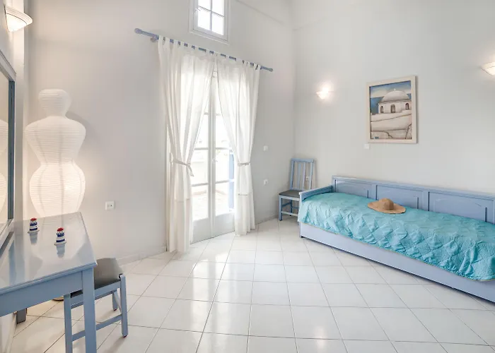 Monolithia * Kamári