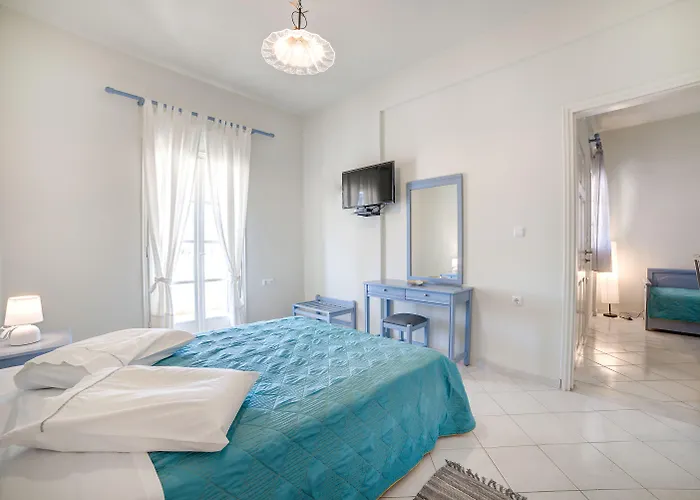 Monolithia * Kamári