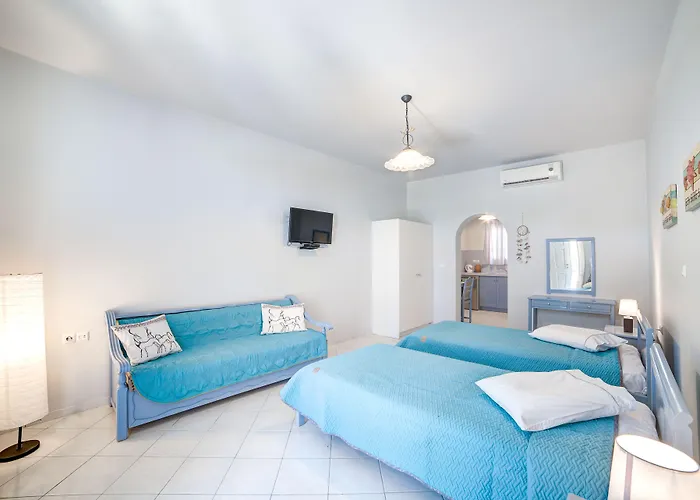 Monolithia * Kamári